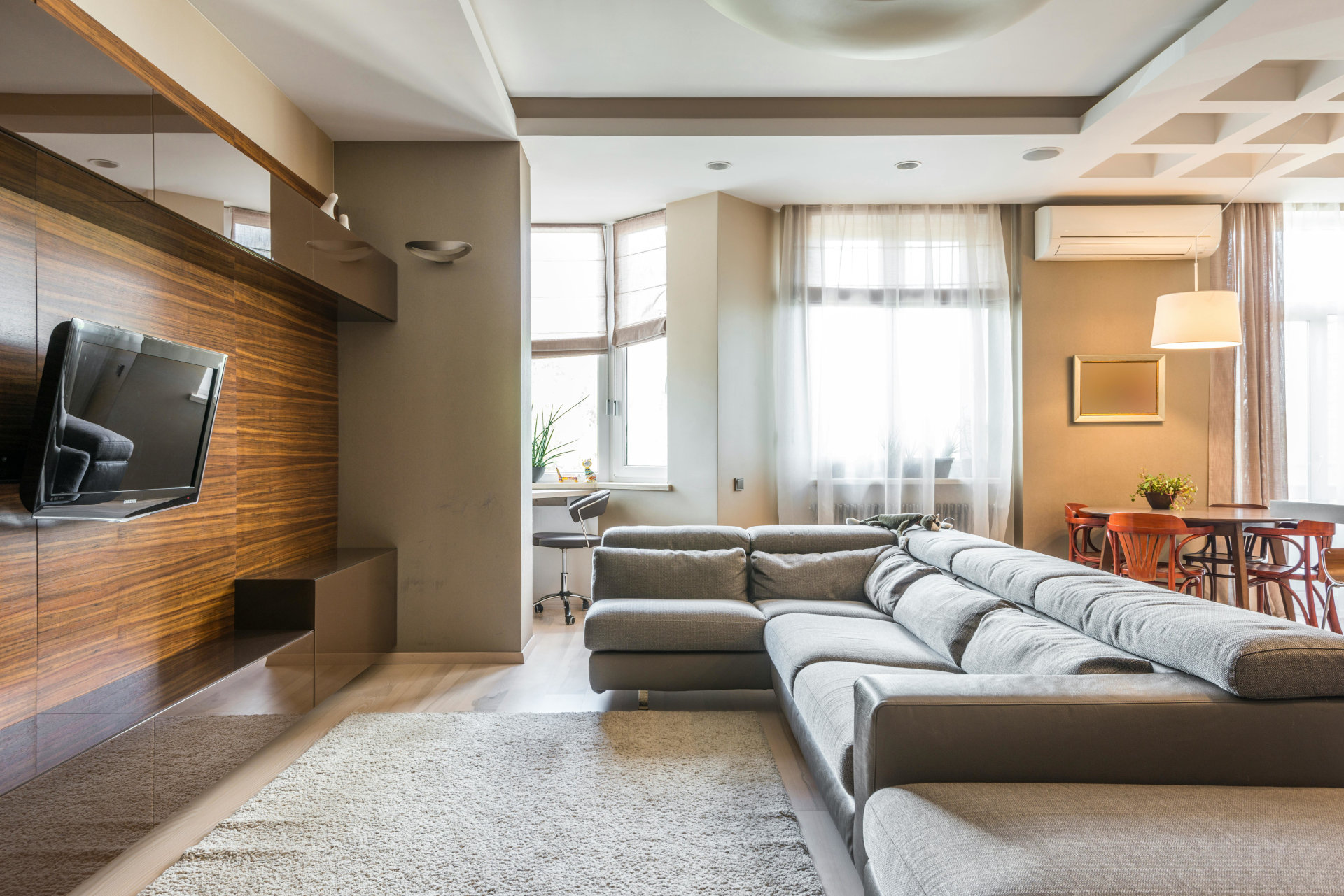 Is It Worth Buying an Aircon Servicing Package or Should You Pay Per Visit?